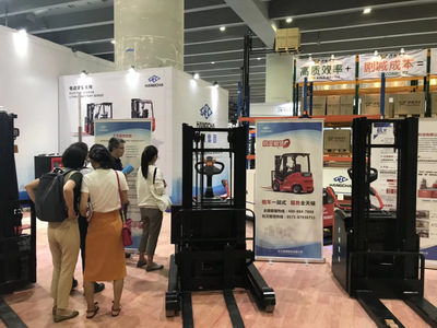 杭州叉車廣交會(huì)風(fēng)采展示